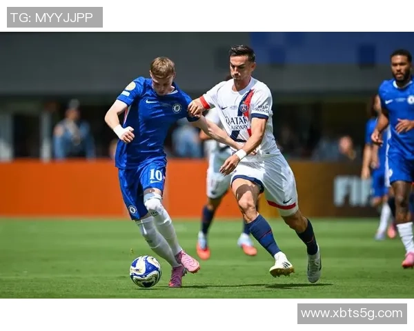 7月13日生日的足球明星们盘点与他们的辉煌成就回顾 7月13日生日的足球明星们盘点与他们的辉煌成就回顾