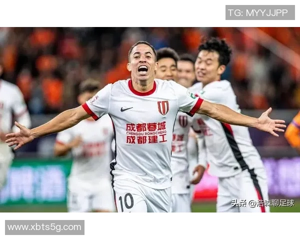 成都足球队在全国速度排行榜中荣登第十名展现出色竞技实力 成都足球队在全国速度排行榜中荣登第十名展现出色竞技实力